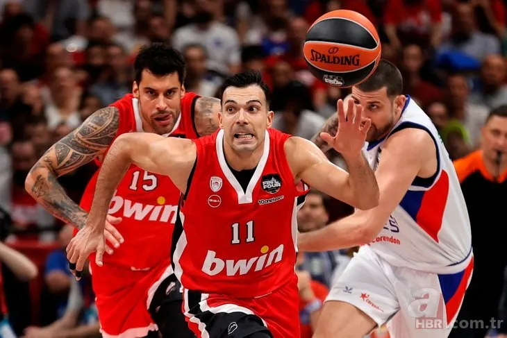 Anadolu Efes Olympiakos’u yenerek THY Avrupa Ligi’nde finale yükseldi