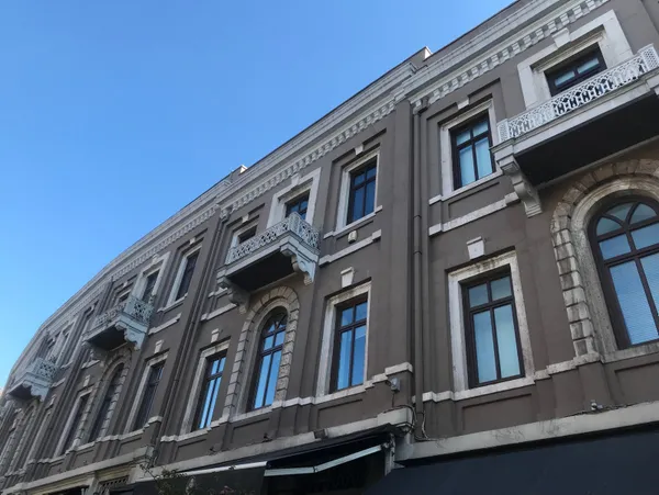 osmanlinin-ilk-toplu-konutlari-akaret-sira-evleri-ataturk-ve-ailesi-de-kalmis-1663487677252.jpg Osmanlı’nın ilk toplu konutları ‘Akaret Sıraevleri’ Atatürk ve ailesi de kalmış! - 7