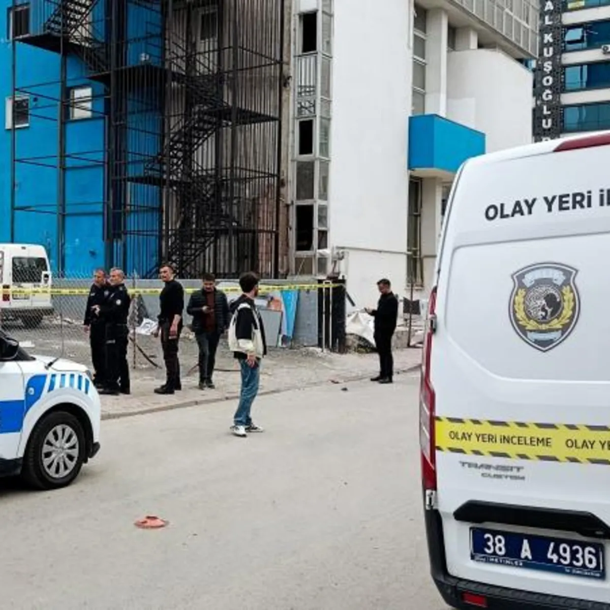 Kayseri'de Baba-Oğul İnşaat İşçilerine Silahlı Saldırı Gerçekleşti