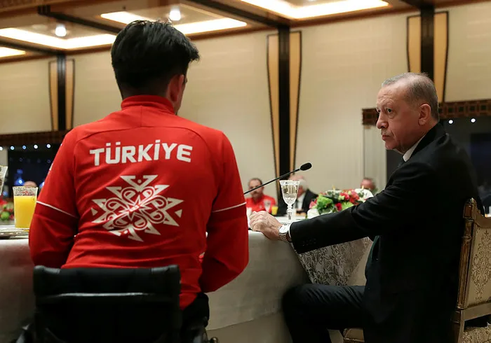 Başkan Erdoğan, milli sporcuları kabul etti - 3