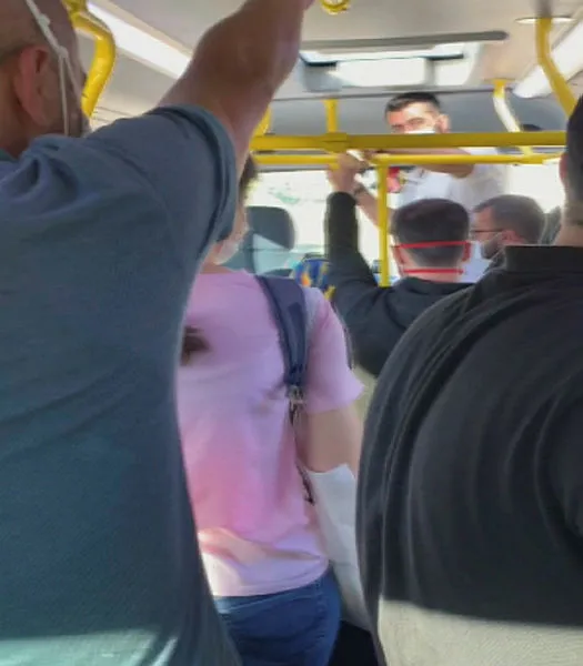 Minibüslerde yine aynı manzara! Vatandaşlar isyan etti - 1