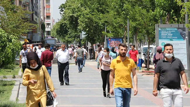 Vakaların arttığı Batman Valisi Hulusi Şahin: Bazı vatandaşlarımız yeni normale alışamadılar - 2