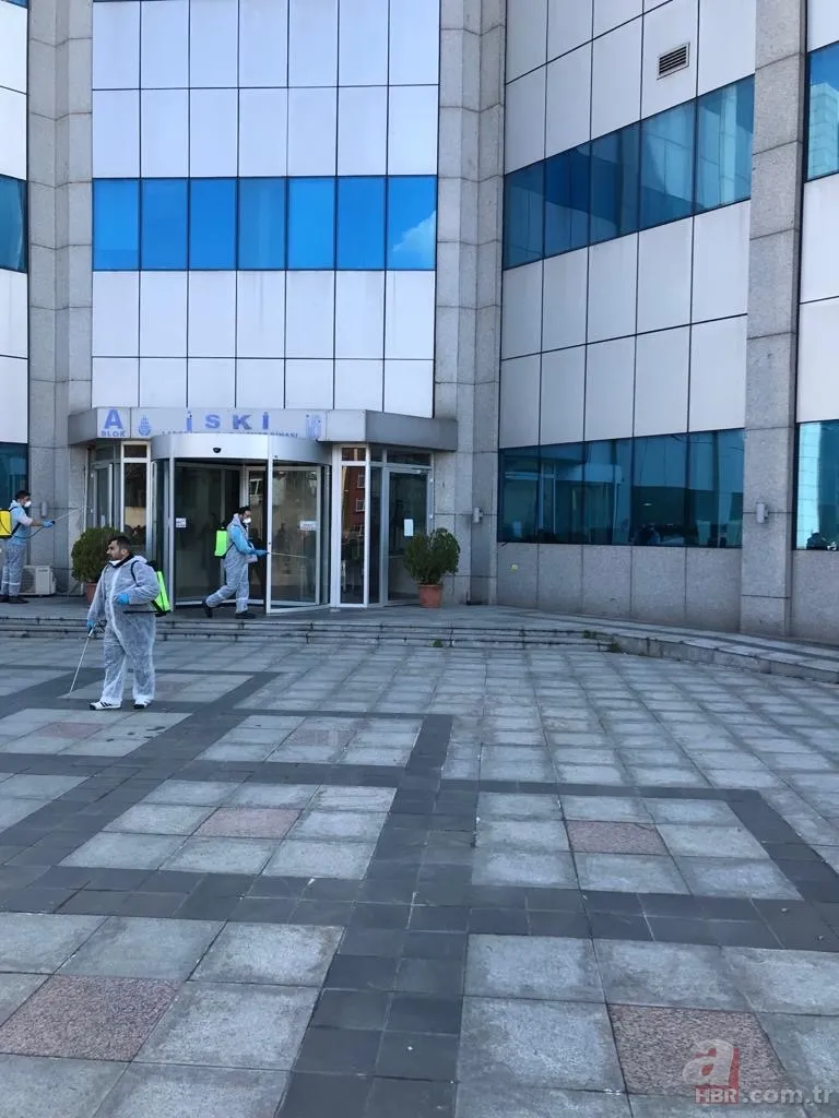 CHP'li İBB Başkanı Ekrem İmamoğlu koronavirüs ile mücadelede sınıfta kaldı! İSKİ’yi bile dezenfekte etmeye fırsat bulamadı 15