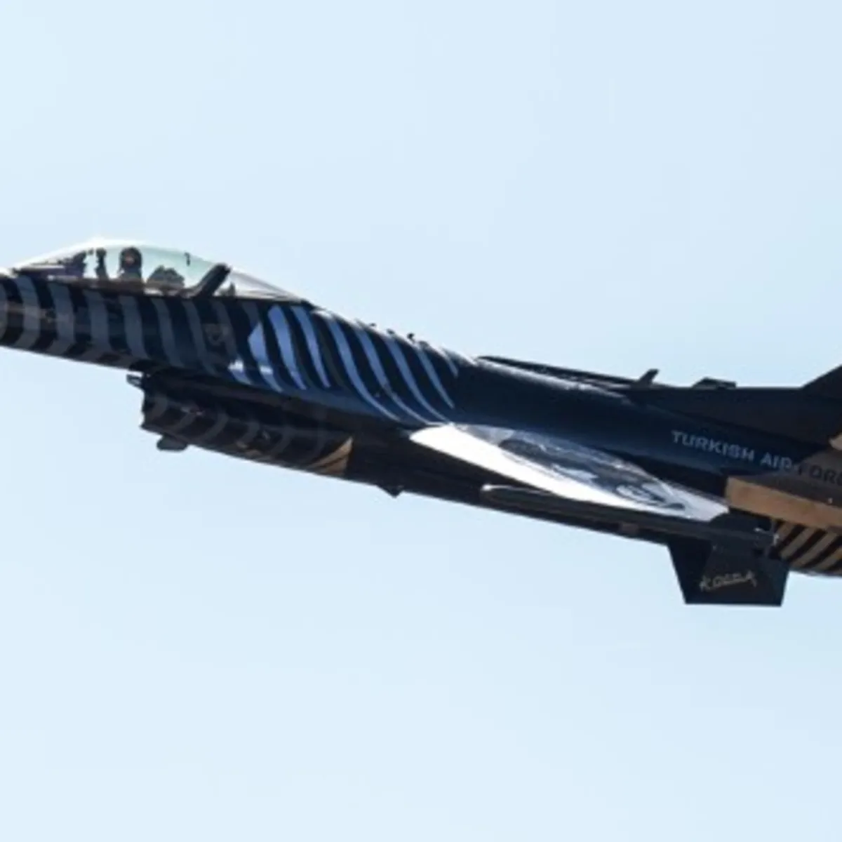 KKTC'ye kalkan! Türk F-16'ları konuşlanacak