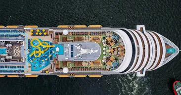 Ayda 40 bin turisti İstanbul’a getiriyor! Dev kruvaziyer gemisinden ekonomiye büyük katkı