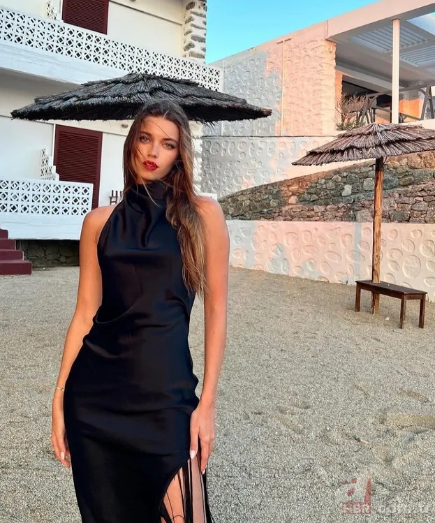 Afra Saraçoğlu'nun "bir insan hiç mi değişmez?" dedirten halleri 4