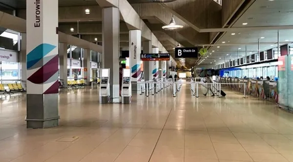 Koronavirüs Avrupa ekonomisinin kabusu oldu! 200’e yakın havaalanı