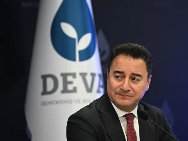 baykari-hedef-alan-ali-babacana-haluk-bayraktardan-sert-tepki-erdemli-olmayi-deneyin-1673711370623.jpg Baykar'ı hedef alan Ali Babacan'a Haluk Bayraktar'dan sert tepki: Erdemli olmayı deneyin