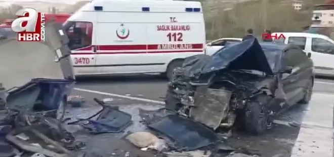 Malatya’da 2 otomobil kafa kafaya çarpıştı: 3 ölü, 5 yaralı
