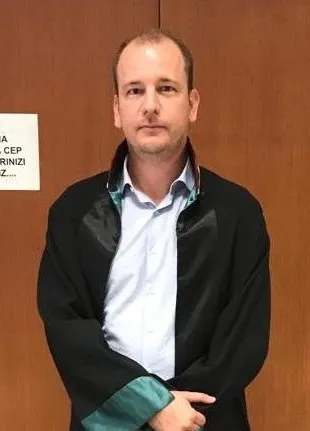 ODA TV’cilerin avukatları hainleri yalnız bırakmamış! FETÖ’cü zengin iş adamlarını ziyarette yarışmışlar