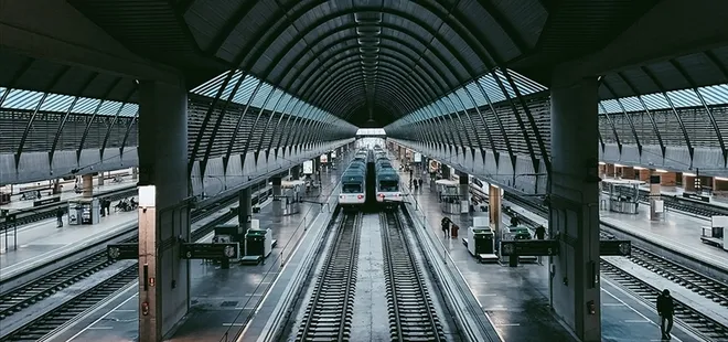 İspanya’da enflasyon nedeniyle grevler artmaya başladı! Önce AIRBUS şimdi de Renfe çalışanları