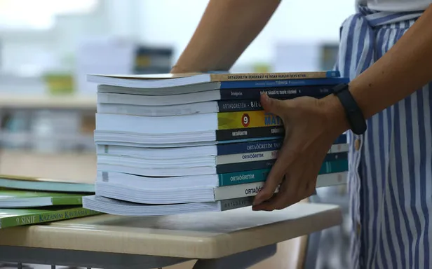 İlk gün yoklama alınır mı? 2023-2024 11 Eylül Pazartesi devamsızlık yazılır mı? İlk hafta okula gitmek zorunlu mu?