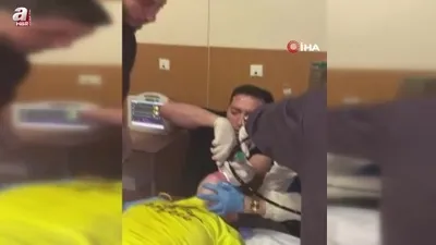 Yuttuğu ceviz yemek borusundan çıkarıldı