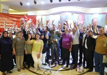 Devlet Bahçeli'nin İYİ Parti'ye çağrısı karşılık buldu! Eski İYİ Parti Mamak İlçe Başkanı ve beraberindeki heyet MHP’ye katıldı