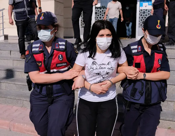 muge-anlida-gundeme-gelmisti-buyuksen-cinayatinde-gelisme-1654694756429.jpg Müge Anlı’da gündeme gelmişti! Büyükşen cinayatinde gelişme - 2