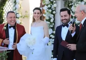 Aldatma CHP'li Antalya Büyükşehir Belediye Başkanı Muhittin Böcek'in WhatsApp paylaşımıyla ortaya çıkmıştı! Gelininden rekor tazminat talebi