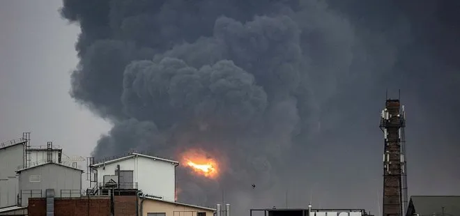Ukrayna’nın Lviv şehrinde 3 büyük patlama! Rusya’nın savaştaki ikinci aşaması Lviv’den mi başlıyor? A Haber Muhabiri Mert Hacıalioğlu bölgeden aktardı