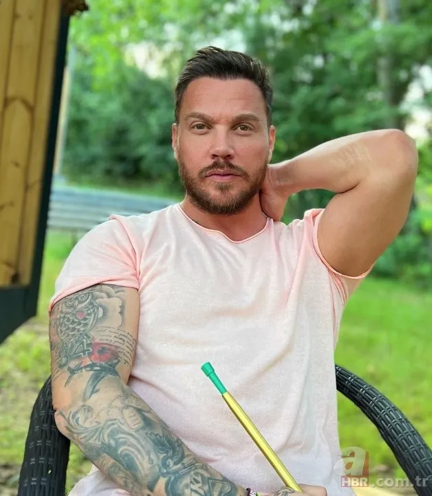 Sinan Akçıl imam nikahı itirafıyla şoke etmişti! Yeni itirafına sevgilisi Aleyna Kalaycıoğlu ne diyecek? Gizlisi kalmadı! Her birinin yeri ayrı... 7