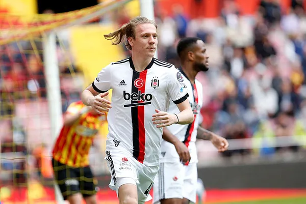 Beşiktaş’tan Kayseri’de muhteşem geri dönüş! MAÇ SONUCU: Kayserispor - Beşiktaş 2-3