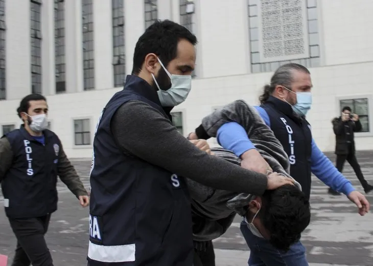 Ümitcan Uygun'un yakınlarından gazetecilere saldırı!