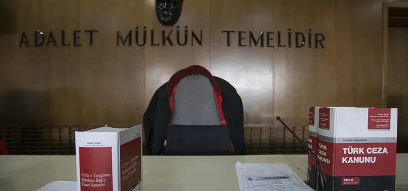 Son dakika: 26 eski askeri hakim ve savcı hakkında karar verildi