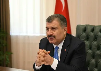 Son dakika: Sağlık Bakanı Koca koronaya yakalanan doktorun mesajını paylaştı: Bir seviyeden sonra ölüm korkusu başlıyor