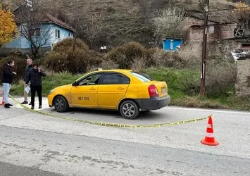 Takside kan donduran cinayet! Eski eşinin boğazını keserek öldürdü