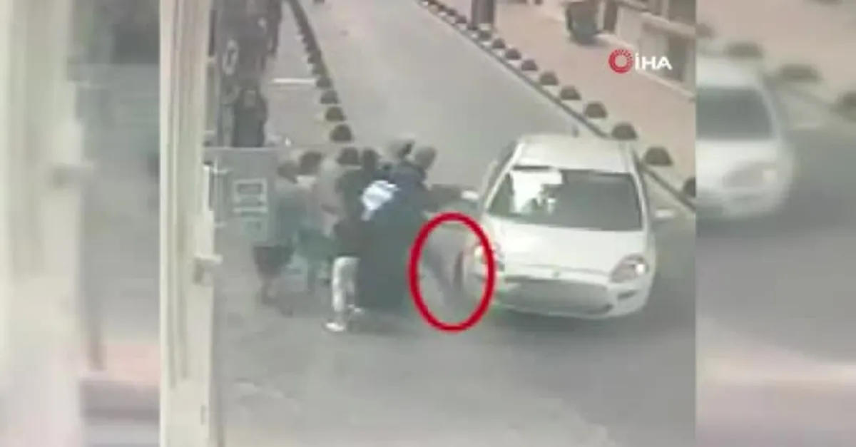 İstanbul'da büyük tezgah! Üzerine araç sürdükleri vatandaşı böyle soydular!