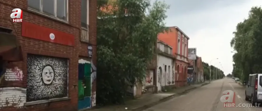 Hayalet kasabada 20 kişi kaldı! İşte ilginç hikayesi 9