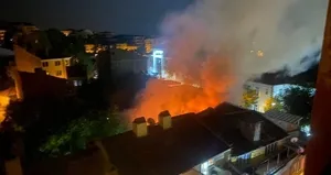 Tavşanlı’da kuaför dükkanında yangın