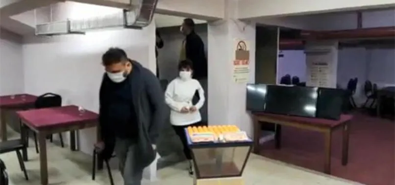 Eskişehir’de kumar oynarken yakalanan 34 kişiye 148 bin lira ceza