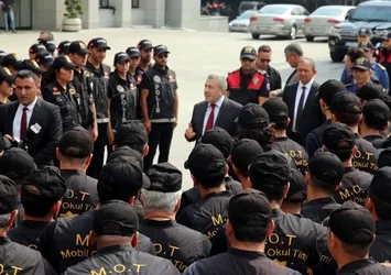 Mobil Okul Timleri iş başında
