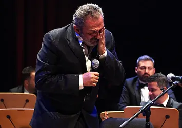 Yavuz Bingöl’ü yıkan ölüm! Annesi Şahsenem Bacı hayatını kaybetti