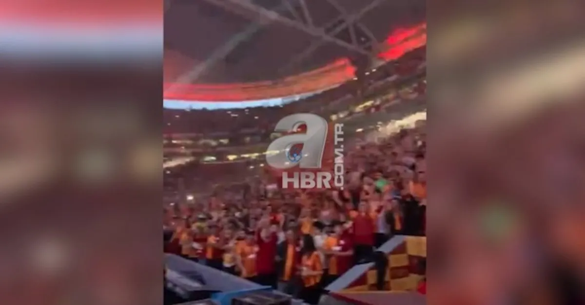 ahaber.com.tr Rams Park çimlerinde! Galatasaray 24. şampiyonluğunu kutluyor!