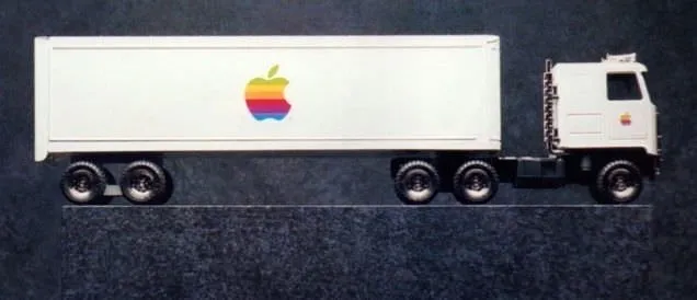 Apple’ın yıllar önce satmaya çalıştığı garip ürünler