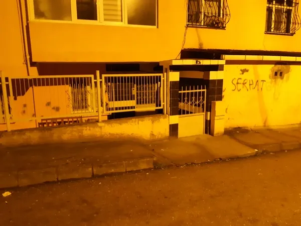 cocuklari-cennete-gonderdim-dedi-polis-eve-kostu-kimlik-kontrolunde-kan-donduran-olay-1679557936501.jpg 'Çocukları cennete gönderdim' dedi polis eve koştu! Kimlik kontrolünde kan donduran olay - 1