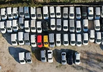 İstanbul’da yediemin otoparkında skandal! Araçlarını almaya gidince şoke oldular