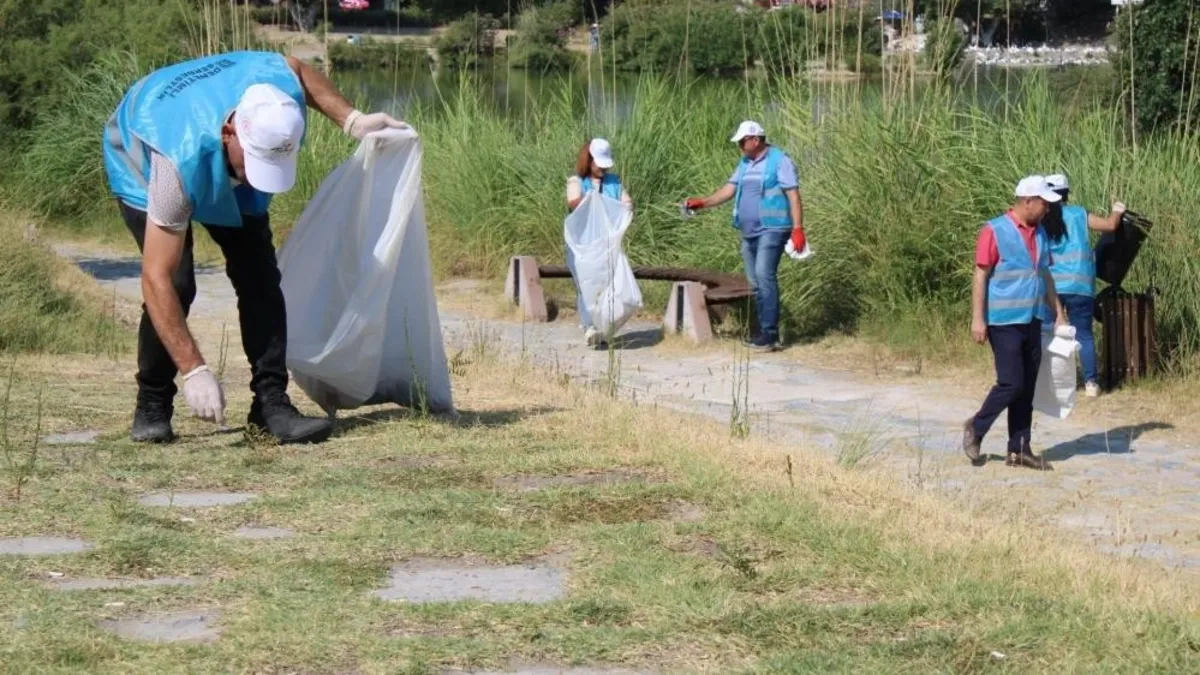 Pamukkale denetimli serbestlik yükümlüleri tarafından temizlendi