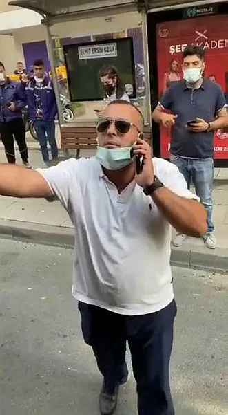 İETT otobüsü şoförü ile yolcular arasındaki "kart basma" tartışma kameraya yansıdı - 3