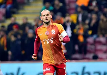 Sneijder'den Galatasaray taraftarına teşekkür