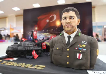 Ömer Halisdemir pastası dikkat çekti