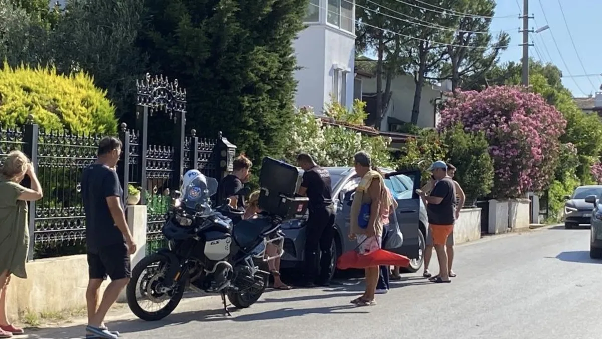 Balıkesir'de korkutan kaza! Alkollü sürücü bahçe duvarına çarparak durabildi