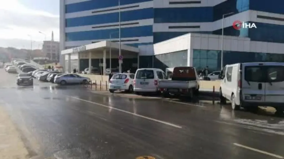 istanbul buyukcekmece de domuz gribi suphesiyle acil kirmizi alani kapatildi ahaber video izle istanbul buyukcekmece de domuz gribi suphesiyle acil kirmizi alani kapatildi ahaber video izle