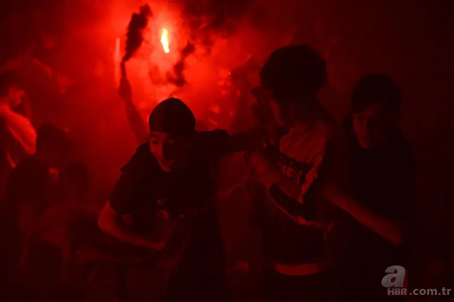 İtalya Serie A'da Napoli 33 yıl aradan sonra yeniden şampiyon 10