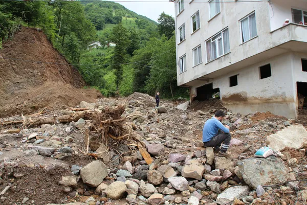 Çalışmalar tamamlandı! Rize'de yaşanan sel felaketlerinin nedeni belli oldu - 1