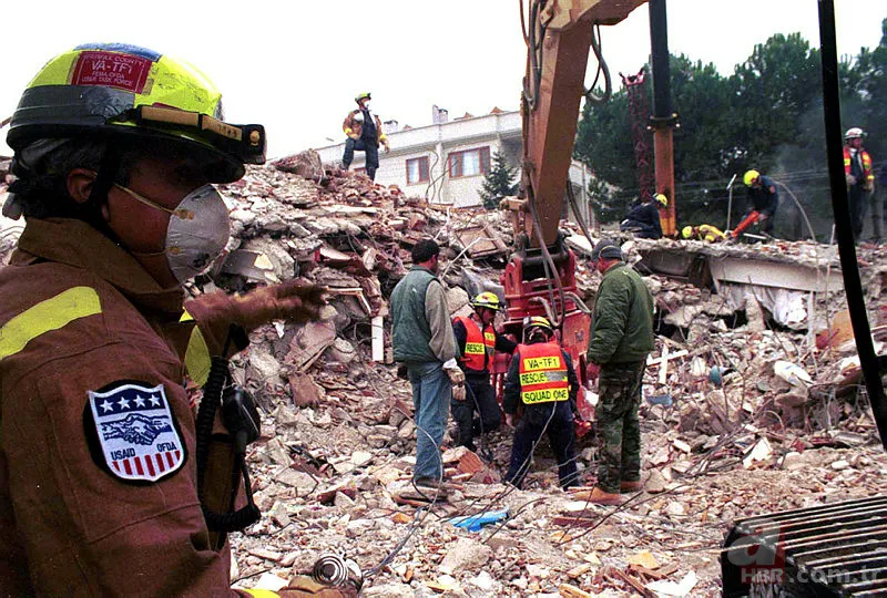 Düzce'de 22 yıl sonra korkutan deprem! 12 Kasım Düzce depreminde kaç kişi öldü, kaç şiddetinde oldu? 13