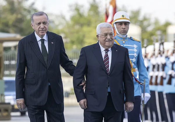 Filistin Devlet Başkanı Abbas Ankara’da! Başkan Erdoğan resmi törenle karşıladı