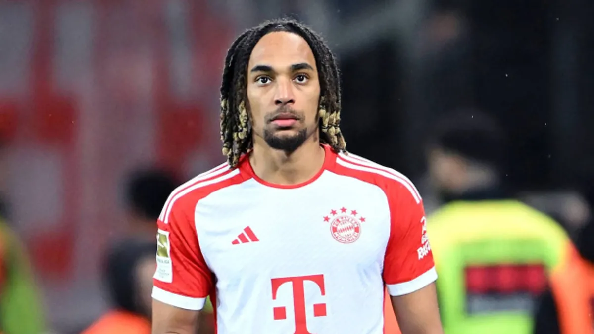 Sacha Boey yeniden sakatlandı! Bayern Münih'e kötü haber...