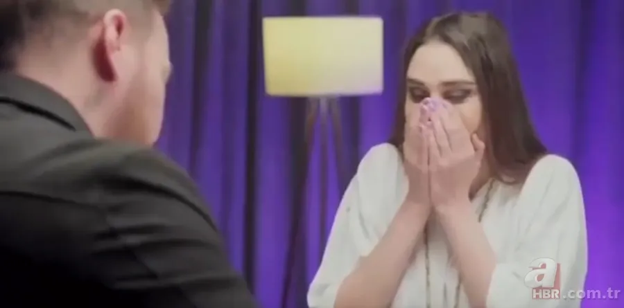 Sinan Akçıl’dan Zeynep Koçak’ın programında çok konuşulacak imam nikahı itirafı! Aleyna Kalaycıoğlu ile beraberdi… 4 kez… 4