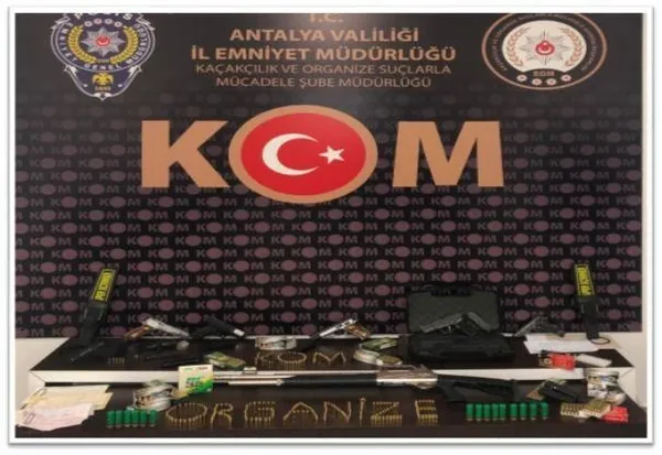 Son dakika: Antalya’da dev örgüt operasyonu | Sabıkaları çok kabarıktı - 1
